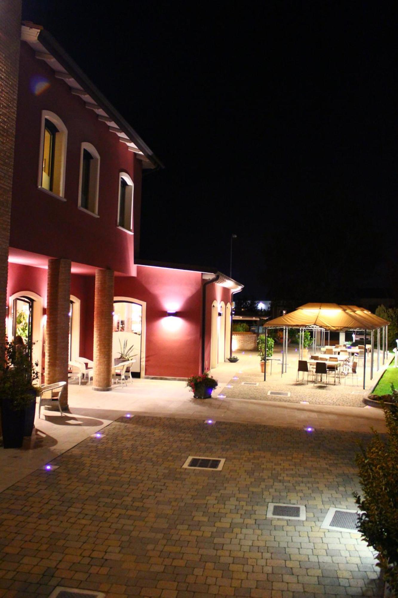 Albergo Delle Industrie Casalmaggiore Εξωτερικό φωτογραφία